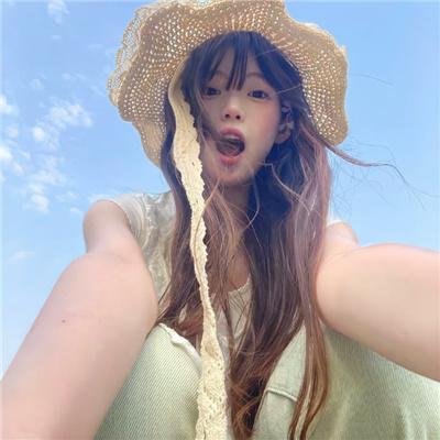 内心强大的美女白川